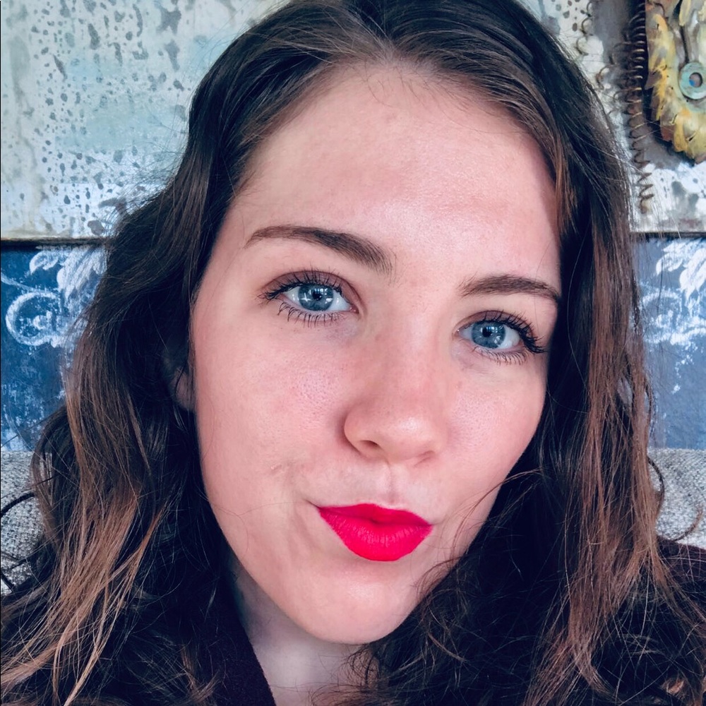 Meet your Posher, Madison